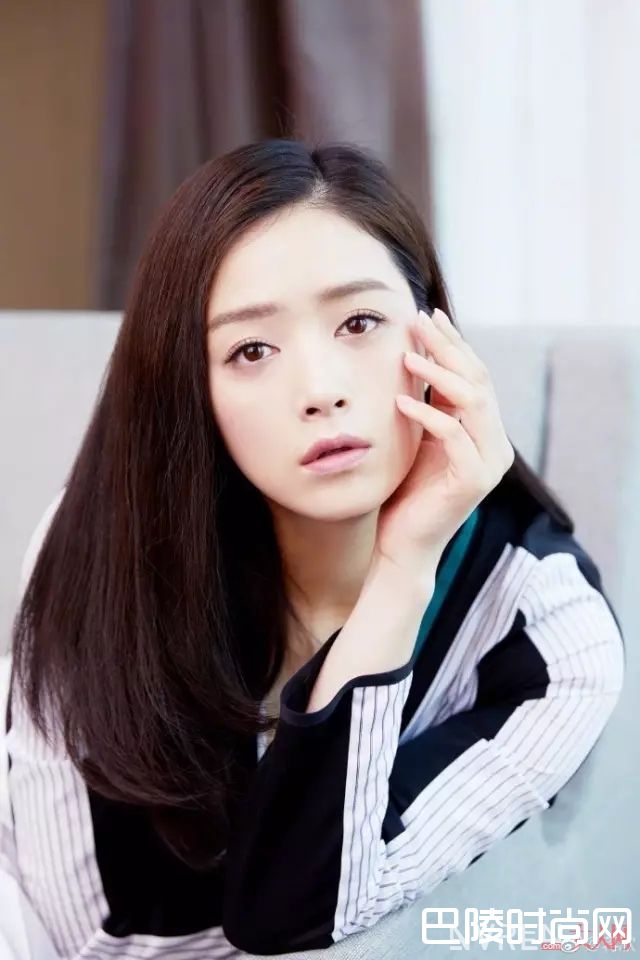 樊胜美的造型特点_关于欢乐颂2 剧中五美的化妆台大揭秘