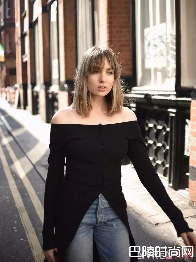 穿一字领要注意什么_衣服穿得好男神跑不了 今夏教你学会巧妙露肉