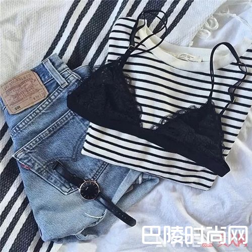 KAT有哪些内衣？_舒适透气、颜值逆天 这六款Bralette今夏必备！