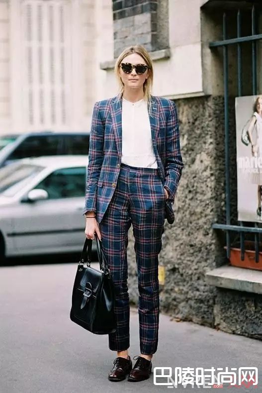 安迪服装风格解析_《欢乐颂2》回归霸屏 五美穿搭全解析