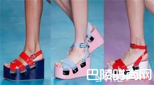 厚底凉鞋好看吗_今年夏天最流行的5款凉鞋 哪一款才是你的菜
