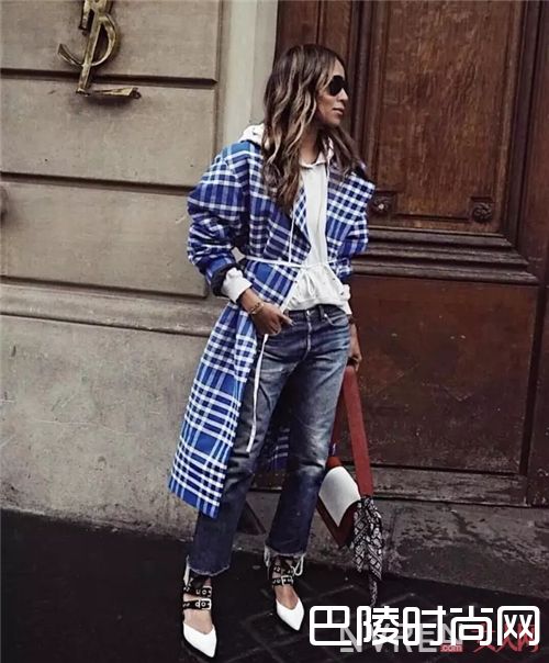 Self-Portrait绑带鞋如何搭配？_从平底到高跟 今年的绑带鞋增添了不少新花样！