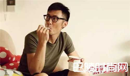 张志明是怎么搭配的_张志明教懂的不只是爱情 还有搭配