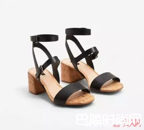 一字带凉鞋推荐_今夏小脚想要“透心凉”？选择这六款凉鞋就对了