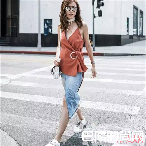 小圆环更显可爱_BF风不断 但是这些“小”单品也也要注意