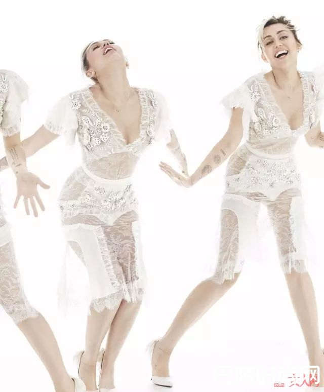 百搭的小白裙_穿上小白裙 多份清爽又迷人的气息