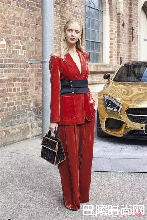 腰封Style怎么样_时髦这件事情交给这4款衣服 你负责美美的就好