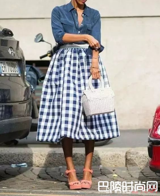 粉色凉鞋推荐_今夏小脚想要“透心凉”?围观这六款凉鞋就对了