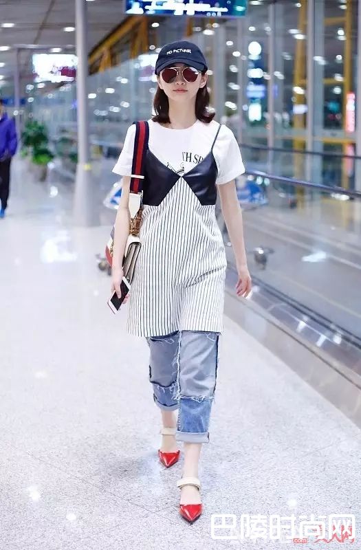 条纹加印花推荐_条纹衫的进阶!有哪些时尚的条纹款式推荐