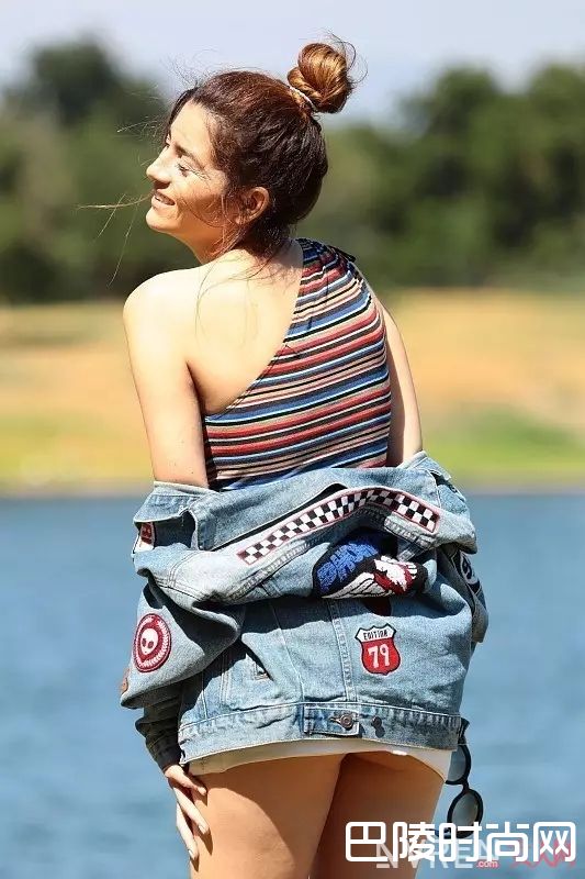 拼色条纹衫推荐_条纹衫的进阶!有哪些时尚的条纹款式可以选择