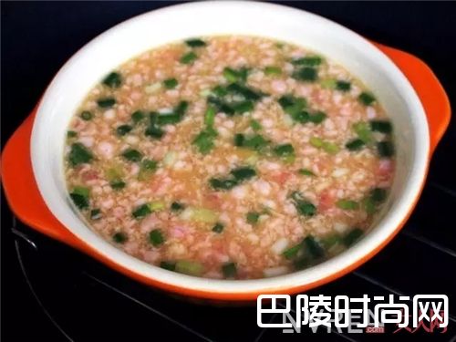 肉末鸡蛋羹怎么做?_厌倦了爆炒的油腻与油烟 学学这4道懒人蒸菜做法