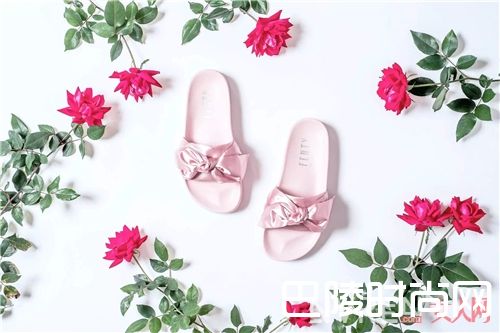 蝴蝶结拖鞋如何搭配？_夏季慵懒风 穿上这些拖鞋让你懒得很时髦！