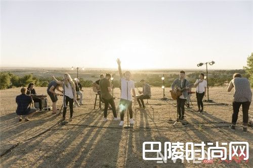 保湿类产品可以长期使用吗_该不该长期使用同一款护肤品 你该好好看看了