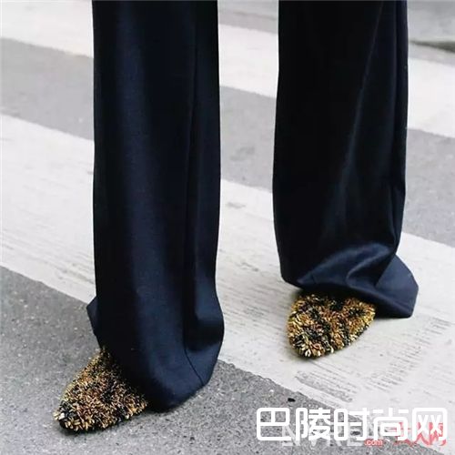 Sanayi 313鞋子推荐_最近超火的新晋小众鞋履品牌 你知道几个？