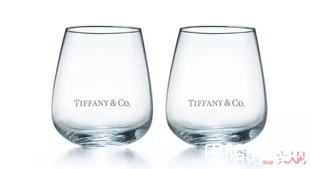 Tiffany杯子_再贵的大牌也有你买得起的礼物 这份送礼清单要收藏