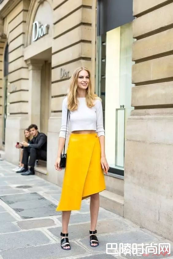 色彩简单够清爽_会穿衣一点都不难，十个法则穿出自己的风格