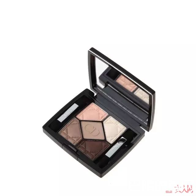 曲筱绡化妆品推荐_看欢乐颂五美手把手教你如何玩转职场日常妆容！