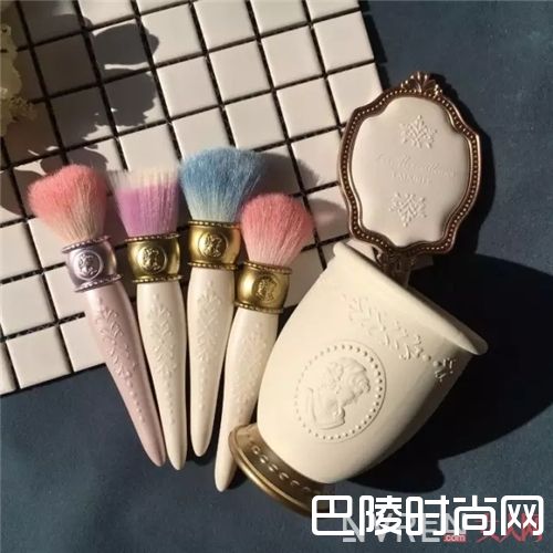 Laduree化妆品推荐_一波超美的化妆品 前来轰炸你的粉红少女心!