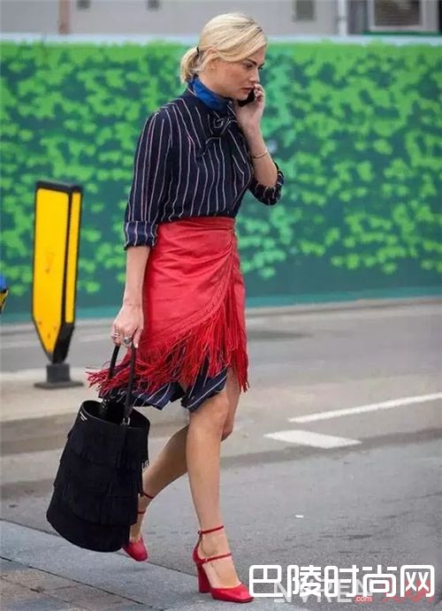 方跟绑带鞋如何搭配?_今夏最流行的3双鞋子 听说美的人已经穿上了!