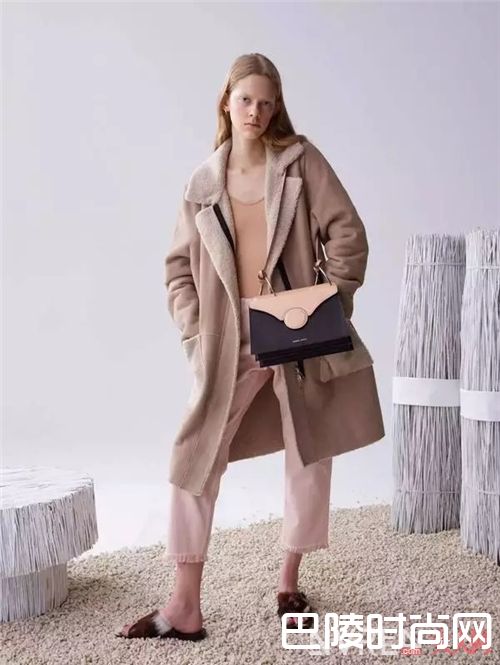 DANSE LENTE包包推荐_不只是衣服 让你的包包也跟上夏天的步伐吧！