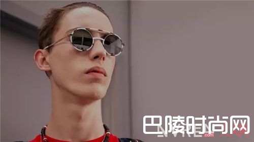 Dior今年有哪些墨镜？_浮夸到不行的大牌墨镜 也有低调简约款可以买！