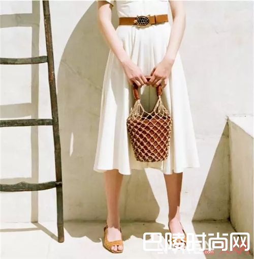 Staud包包推荐_不只是衣服 让你的包包也跟上夏天的步伐吧！