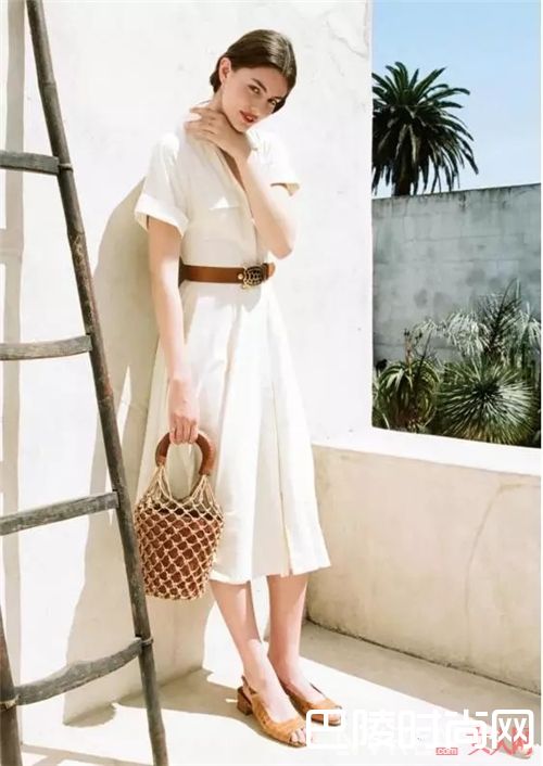 Staud包包推荐_不只是衣服 让你的包包也跟上夏天的步伐吧！