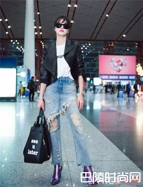 LOEWE包包推荐_不只是衣服 让你的包包也跟上夏天的步伐吧!