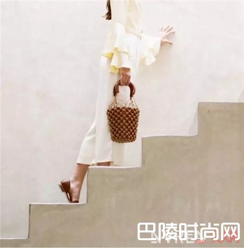Staud包包推荐_不只是衣服 让你的包包也跟上夏天的步伐吧！