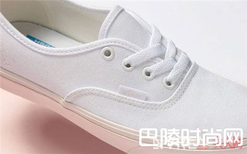 Vans小白鞋穿搭_嫩色的Vans小白鞋 这个夏季很轻