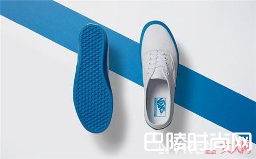 Vans小白鞋穿搭_嫩色的Vans小白鞋 这个夏季很轻