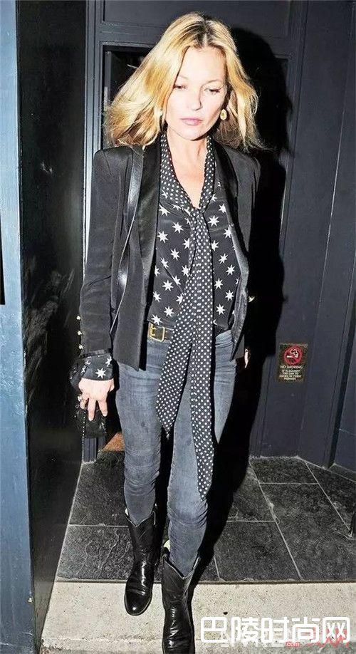 星星衣服好看吗_我能想到最浪漫的事 就是把天上的星星都摘给你