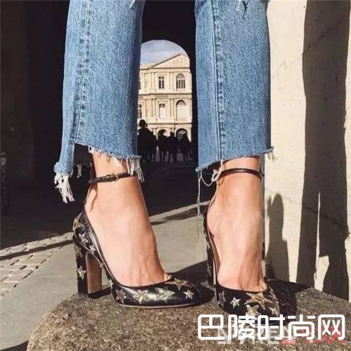 星星鞋子好看吗_我能想到最浪漫的事 就是把天上的星星都摘给你