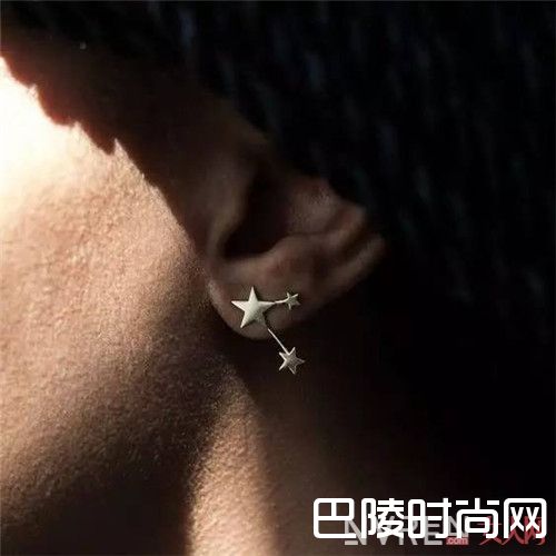 星星配饰好看吗_我能想到最浪漫的事 就是把天上的星星都摘给你