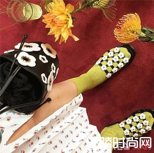 High cheeks介绍_谁还不是个小公举呢 10个可爱治愈系品牌谁不爱