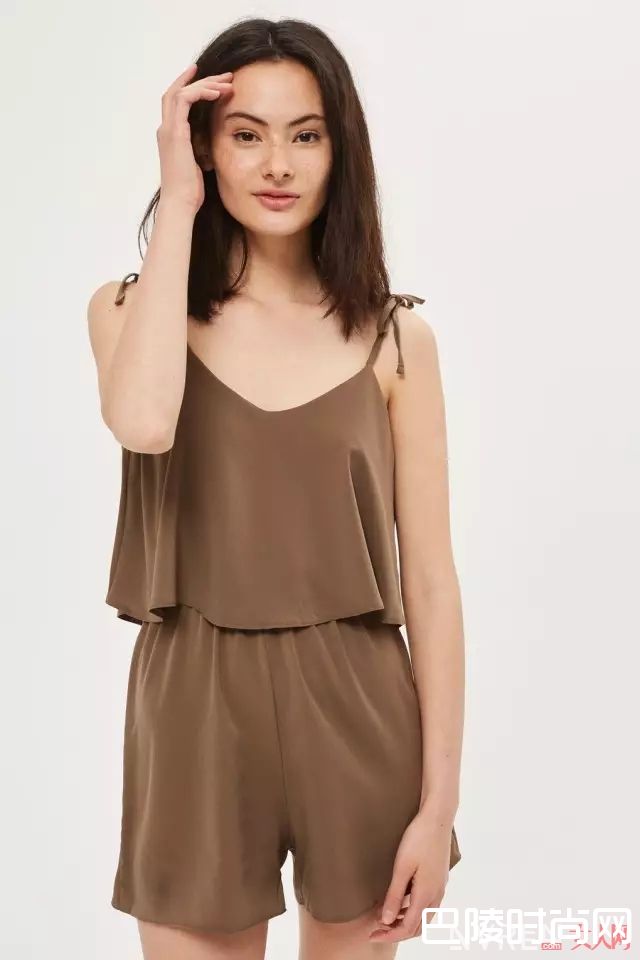 没有腰应该选哪种连体裤_最适合懒人的时髦，连体裤怎么穿既遮肉又显腿长？