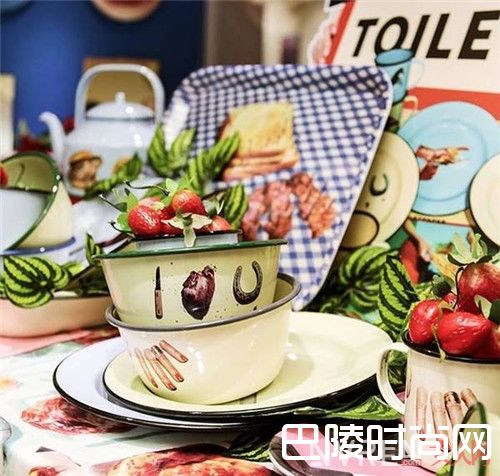 Seletti介绍_谁还不是个小公举呢 10个可爱治愈系品牌谁不爱