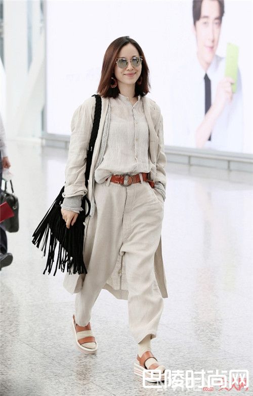 运动风凉鞋介绍_平底鞋控福音!今年又美又漂亮的时髦款都在这