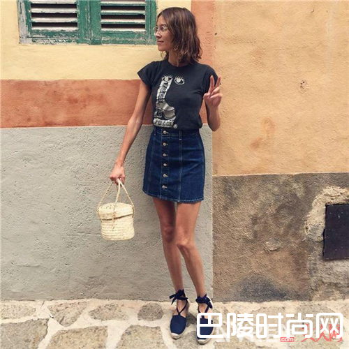 草编鞋介绍_变身为复古的女人 这几件单品请收下