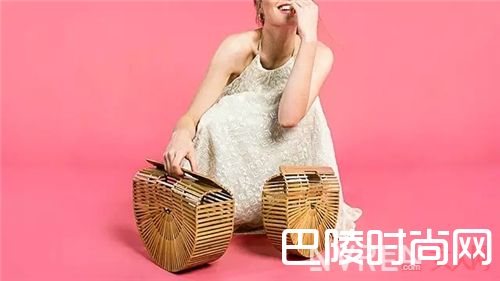 Cult Gaia Ark Bag竹编包_2017年夏日手袋的流行趋势 这些it bag值得入手