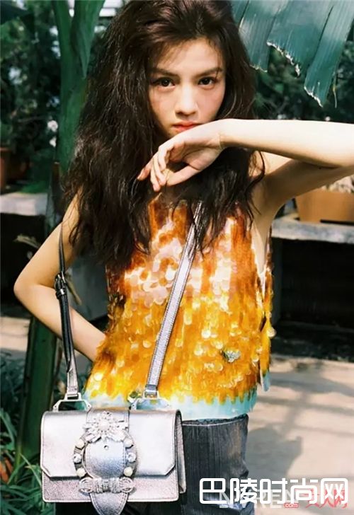 Miu Miu MIUlady系列手袋_2017年夏日手袋的流行趋势 这些it bag值得入手