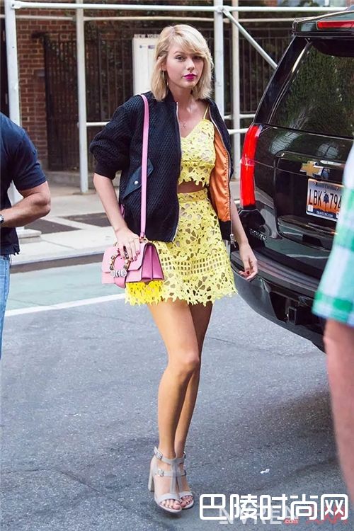 Miu Miu MIUlady系列手袋_2017年夏日手袋的流行趋势 这些it bag值得入手