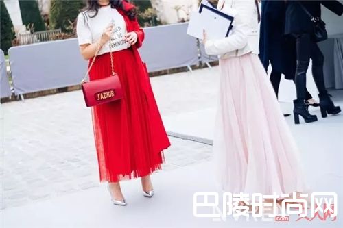 Dior J'ADIOR系列手袋_2017年夏日手袋的流行趋势 这些it bag值得入手