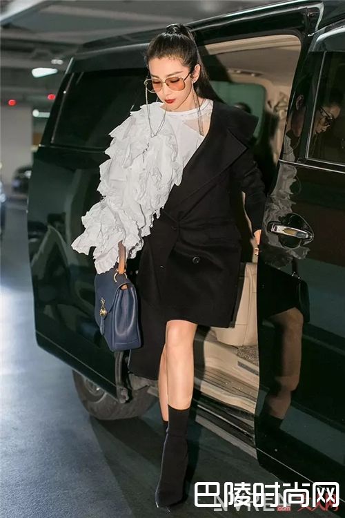 Burberry DK88系列手袋_2017年夏日手袋的流行趋势 这些it bag值得入手