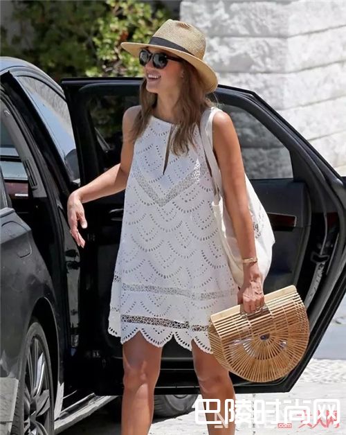 Cult Gaia Ark Bag竹编包_2017年夏日手袋的流行趋势 这些it bag值得入手