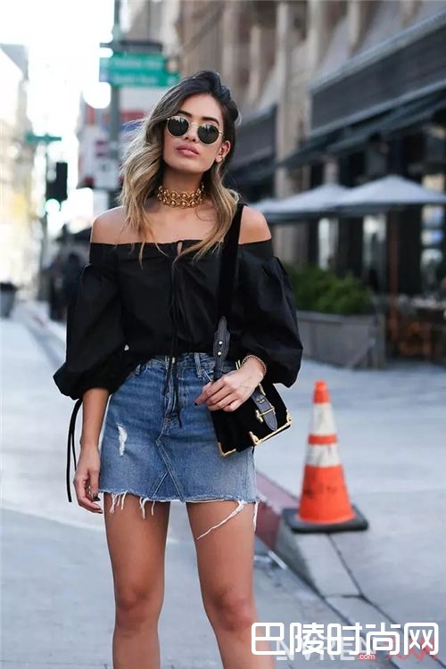 Prada Cahier系列手袋_2017年夏日手袋的流行趋势 这些it bag值得入手