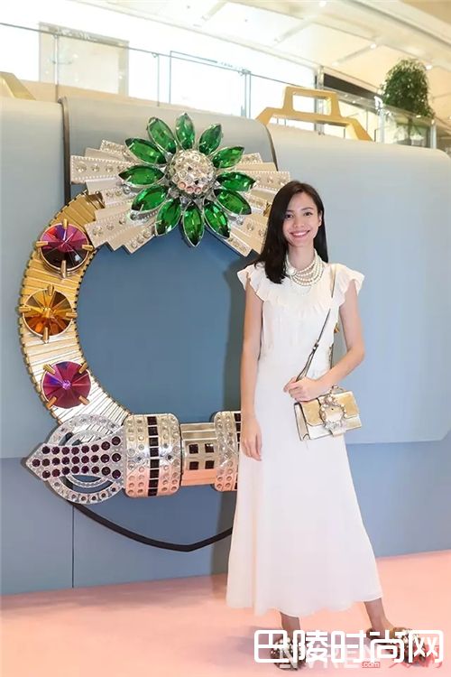 Miu Miu MIUlady系列手袋_2017年夏日手袋的流行趋势 这些it bag值得入手