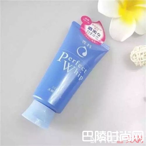 日本有哪些洁面产品？_这些经久不衰的日本平价药妆 感觉可以用一辈子