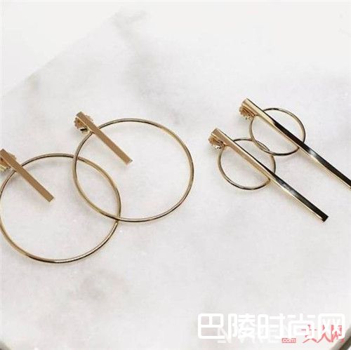 Eshvi是什么_看完这些耳环 打耳洞的痛算什么