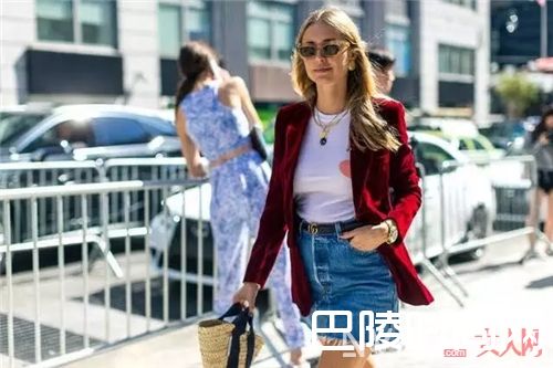 藤草包如何搭配？_这个夏天最IN的实用单品 美的人已经入手了